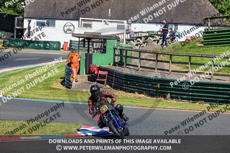 enduro digital images;event digital images;eventdigitalimages;mallory park;mallory park photographs;mallory park trackday;mallory park trackday photographs;no limits trackdays;peter wileman photography;racing digital images;trackday digital images;trackday photos